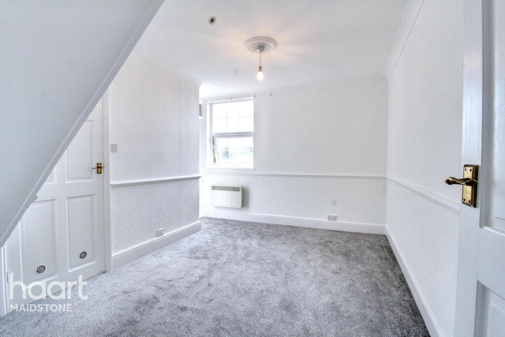 Staged room after AI virtual staging